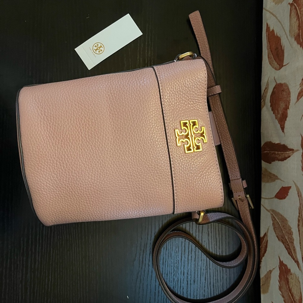 Tory Burch Britten Mini Bucket Bag in Pink Moon –  New no tag - Picture 5 of 9